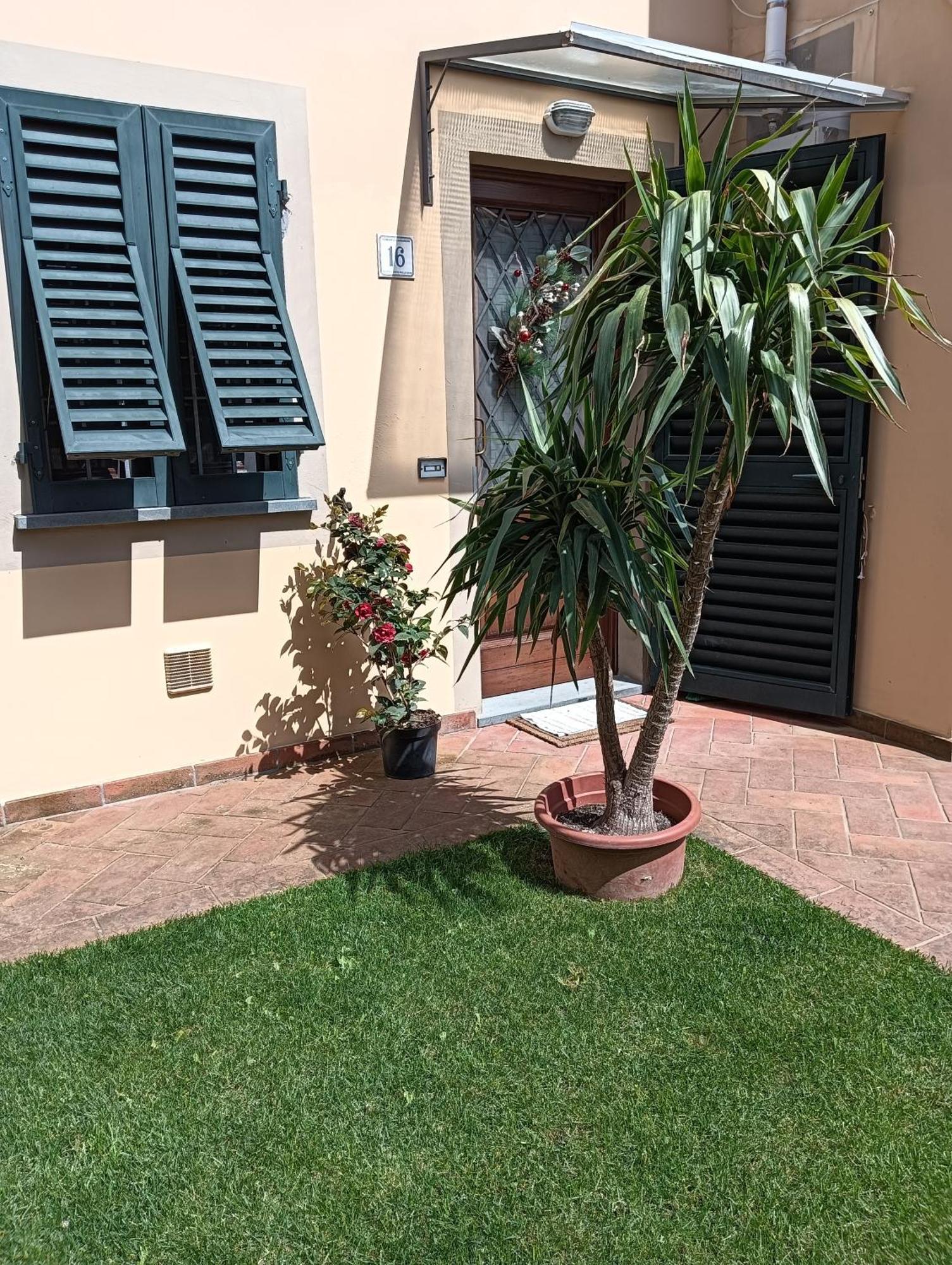 Casa Vacanze Rustico Di Corte Capannori Bagian luar foto