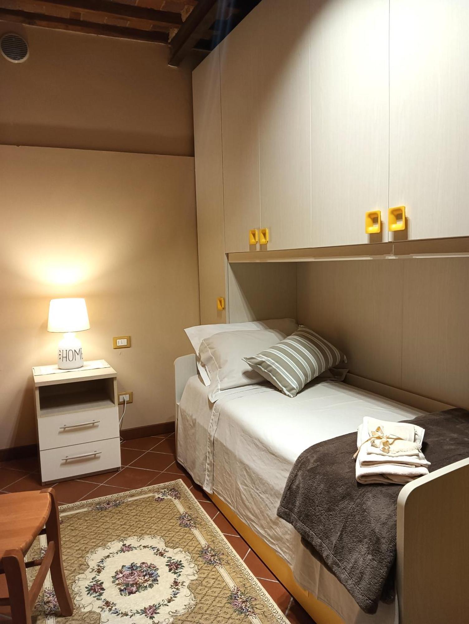 Casa Vacanze Rustico Di Corte Capannori Bagian luar foto